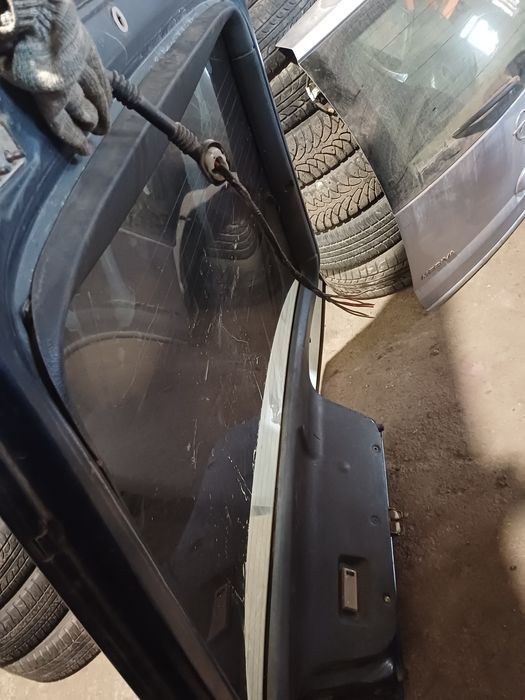 Крышка багажника мазда 626