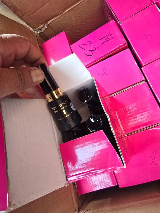 Новые гель лаки разные цвета