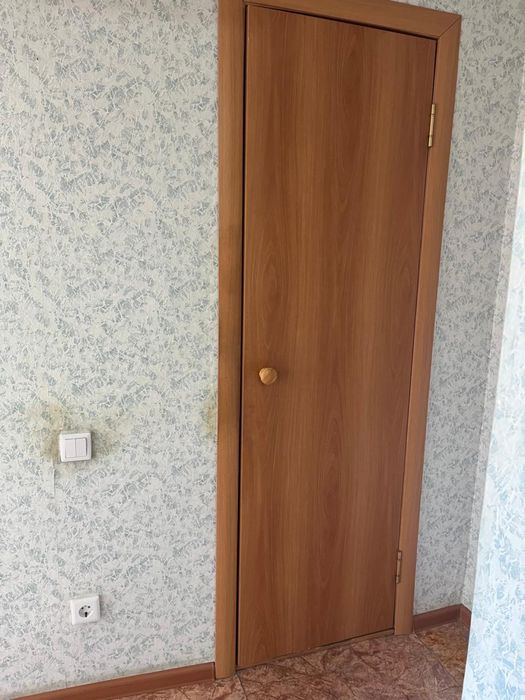 Двери по 2000 тенге