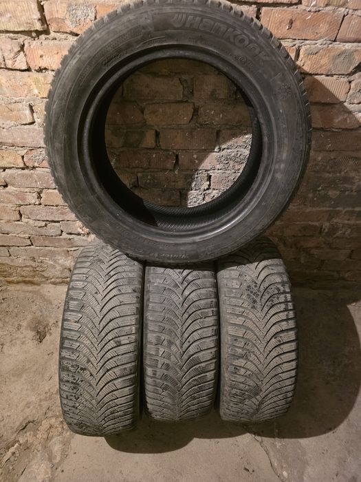 Зимни гуми 205 55 16