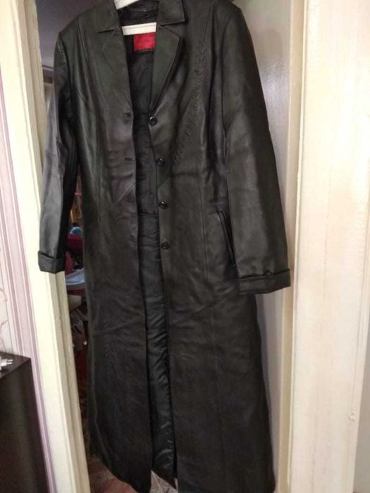 Продам женский плащ