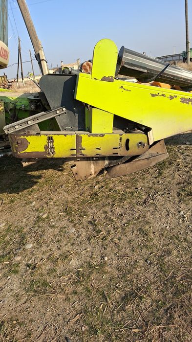 Жатка кукурузная