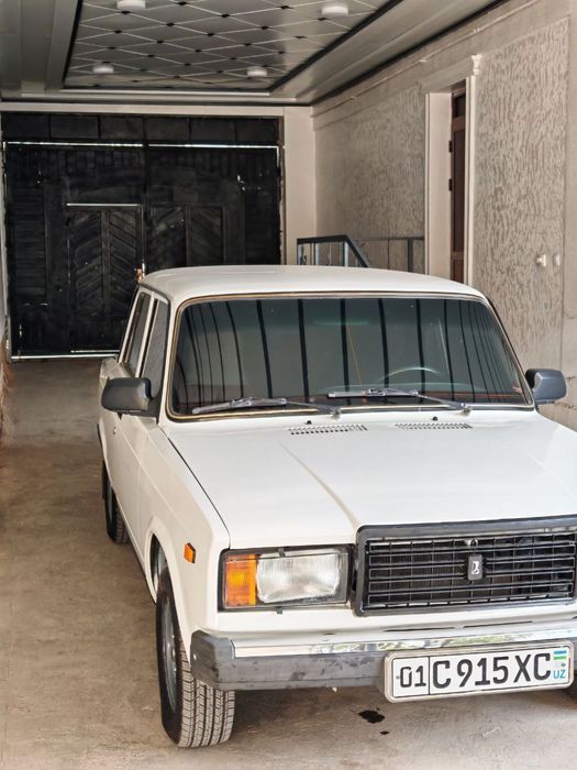 Vaz 2107 sotiladi 2010