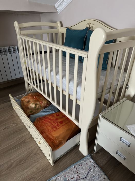 Продам детский манеж