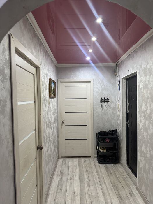 Продам 2х квартиру Ауэзова 4