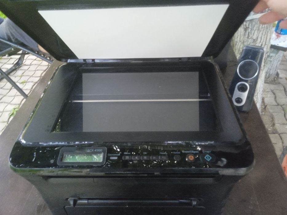 Продам принтер SAMSUNG 3в1