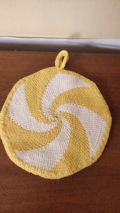 Кухненски ръкохватки плетени на една кука