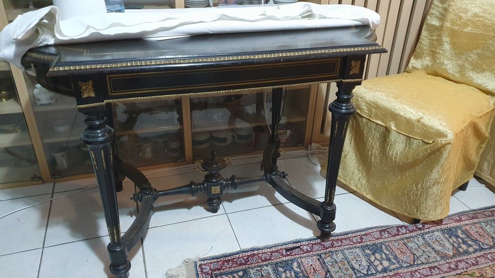 Canapea aurie stil Napoleon III plus fotolii