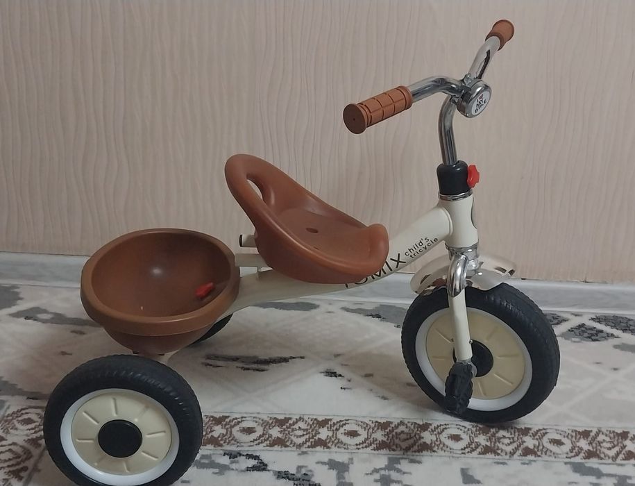 Продам трехколесный детский велосипед