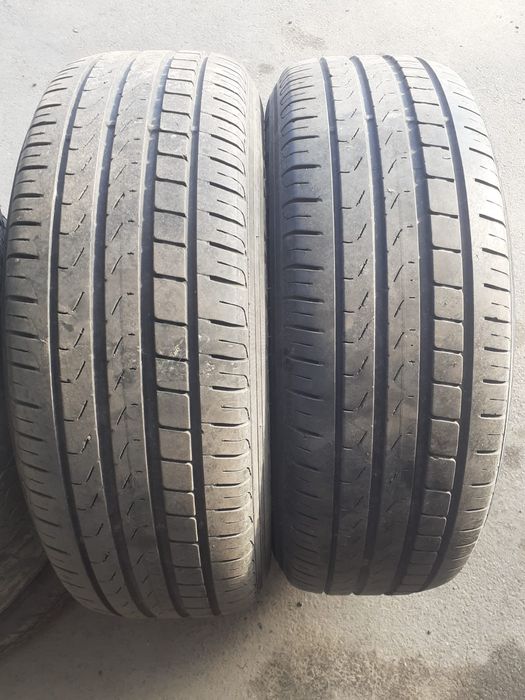 Vând cauciucuri de vara Pirelli scorpion