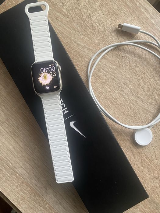 Часы Apple watch 7 серия nike