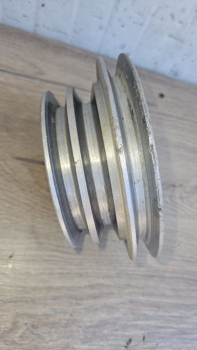 Fulie Triplă din Aluminiu – Ø150 / Ø120 mm – Ax Ø28 mm