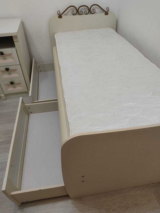 Детский гарнитур