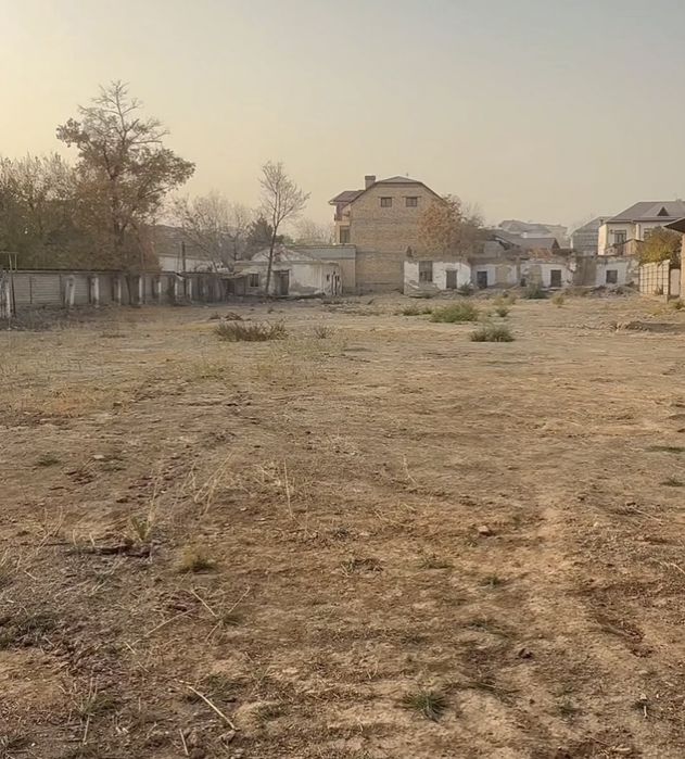 Коробка 2898м2 | 50 соток | вдоль дороги,центр Луначарского