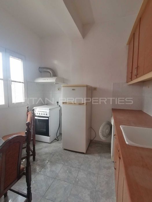 Продава се Тристаен апартамент в Пловдив, Съдийски - 130 кв.м за 1031 €/кв.м - Снимка #2