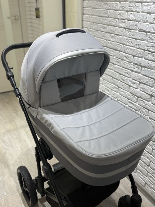 Продам: коляска Adamex Rimini  2 в 1