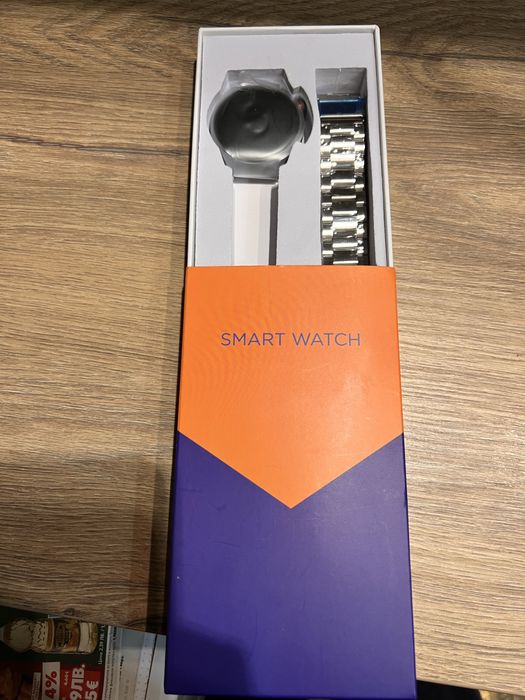 Смарт часовник нов