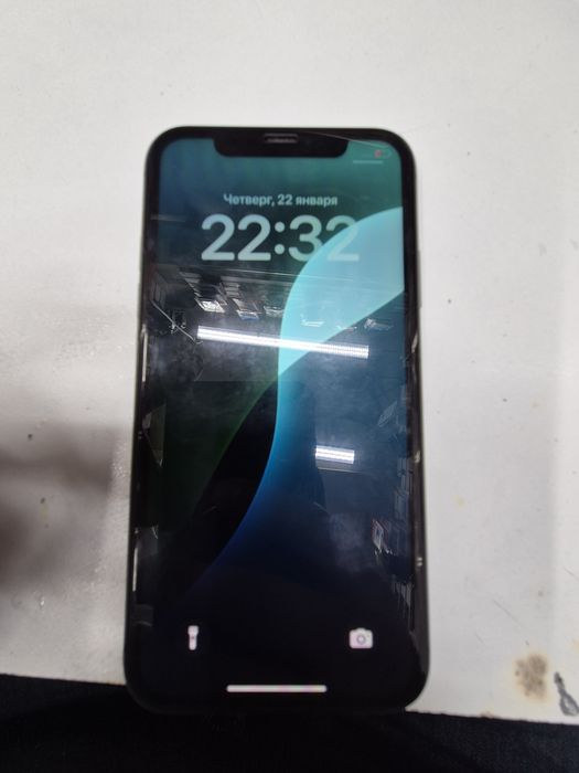 Продам айфон 11 128 гб