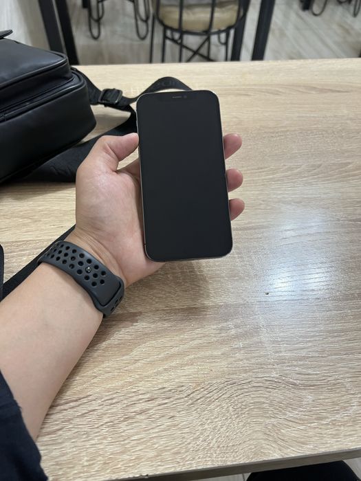 iPhone 12 pro 128gb..