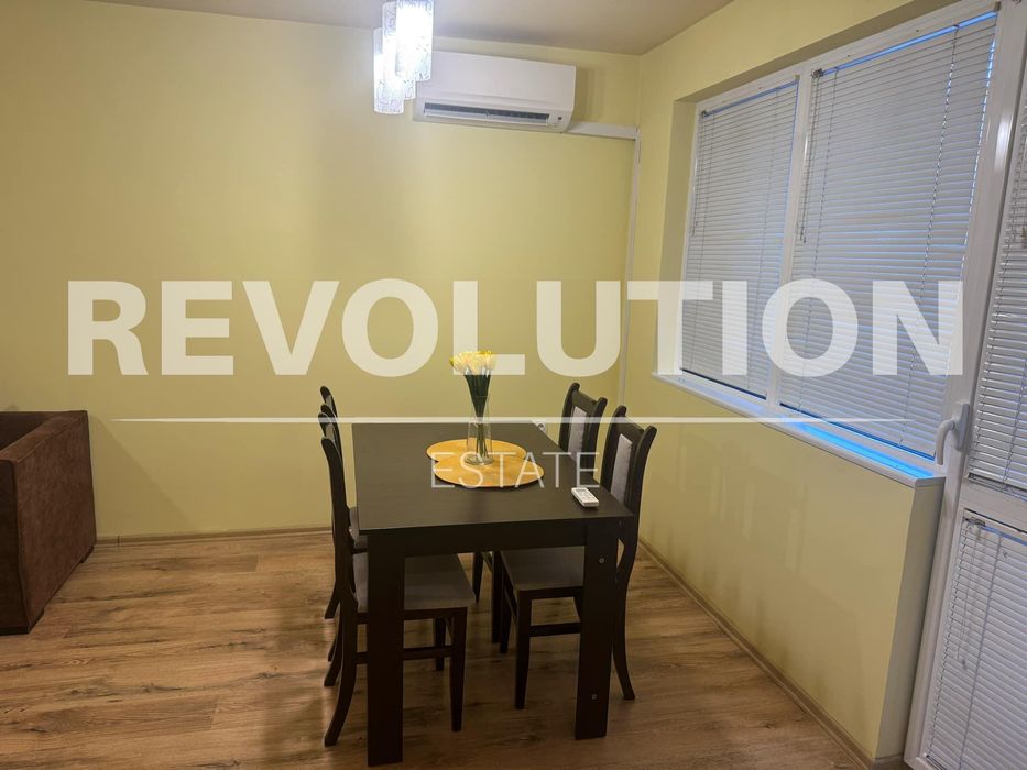 Дава се под наем Двустаен апартамент в Пловдив, Център - 55 кв.м за 400 € - Снимка #4