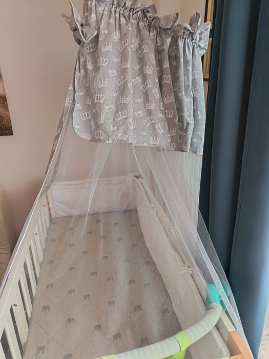 Vând baldachin fara suport