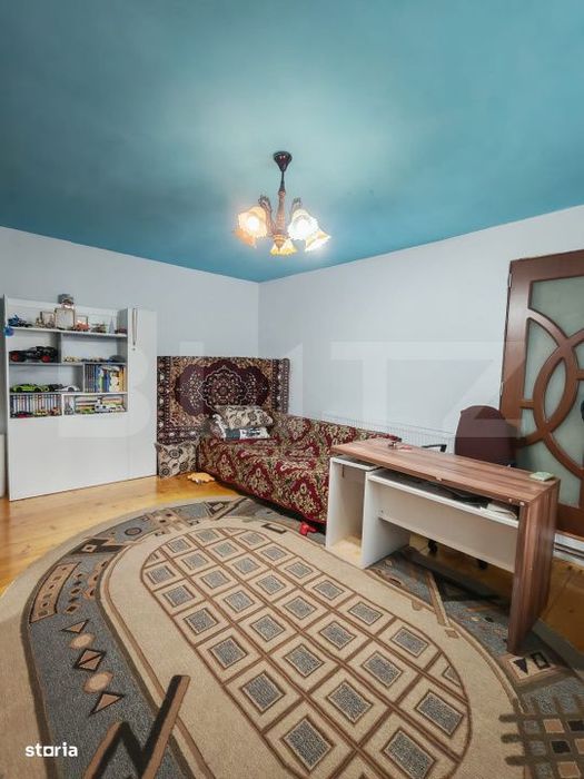 Casa 279 mp, teren 1400 mp, in Mihai Viteazu