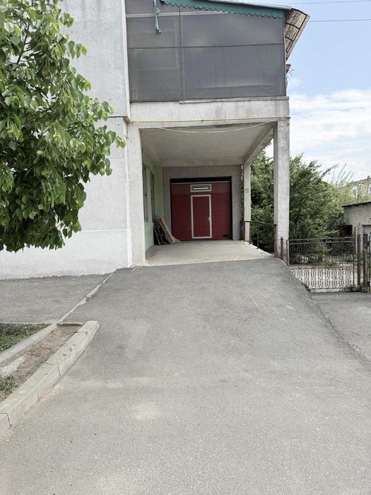 OPORTUNITATE: Spatii Comerciale de inchiriat sau vanzare - Zona Centrala Vizibilitate Maxima 158 mp si 45 mp