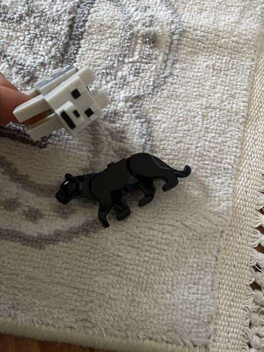 Продается фигурки по 100тг