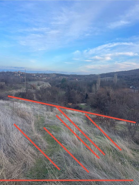 Собствени съседни терени в с.Крушуна над Водопадите и до селото-Асфалт