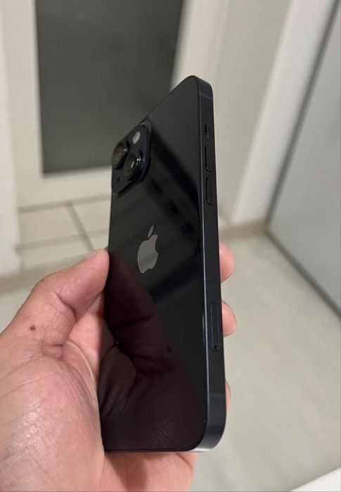 iPhone 13 de 256 GB cu 94% Bateria