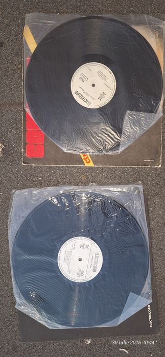 Discuri vinil noi