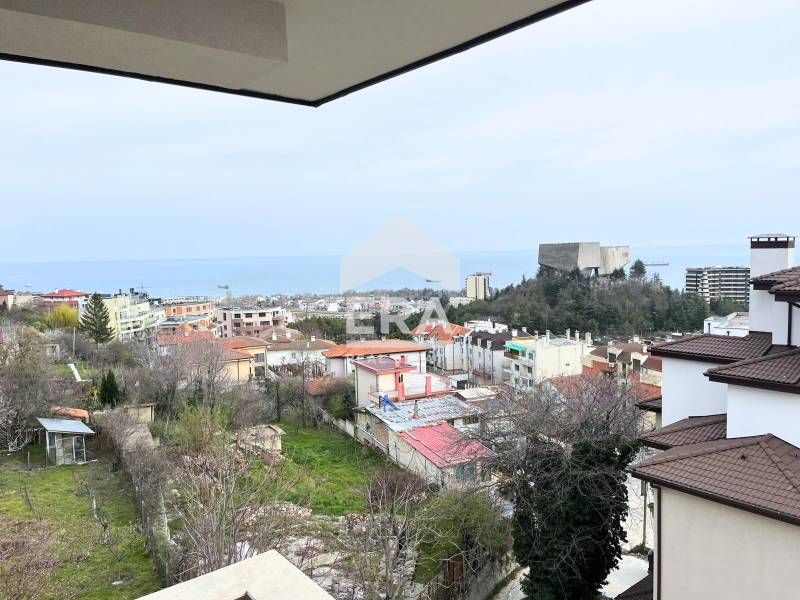 Продава се Тристаен апартамент в Варна, Бриз - 108 кв.м за 2500 €/кв.м - Снимка #3