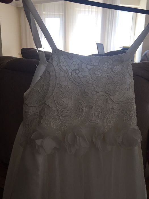 Бяла официална рокля от 4-7 год. момиче