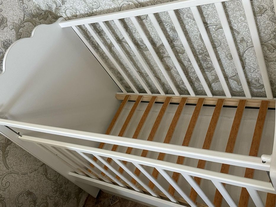 Детская кровать с матрасом