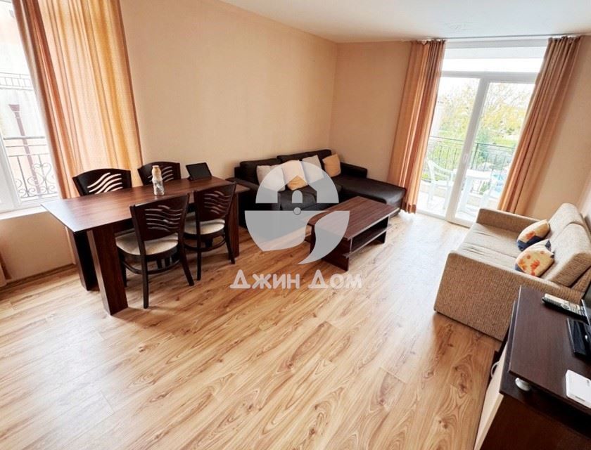 Продава се Двустаен апартамент в к.к. Слънчев бряг - 55 кв.м за 733 €/кв.м - Снимка #2
