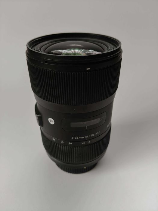 Sigma Art 18-35mm f1.8 DX pentru Nikon