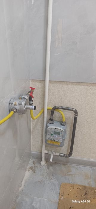 Gaz turbalar shchochik kran polni ustanofka