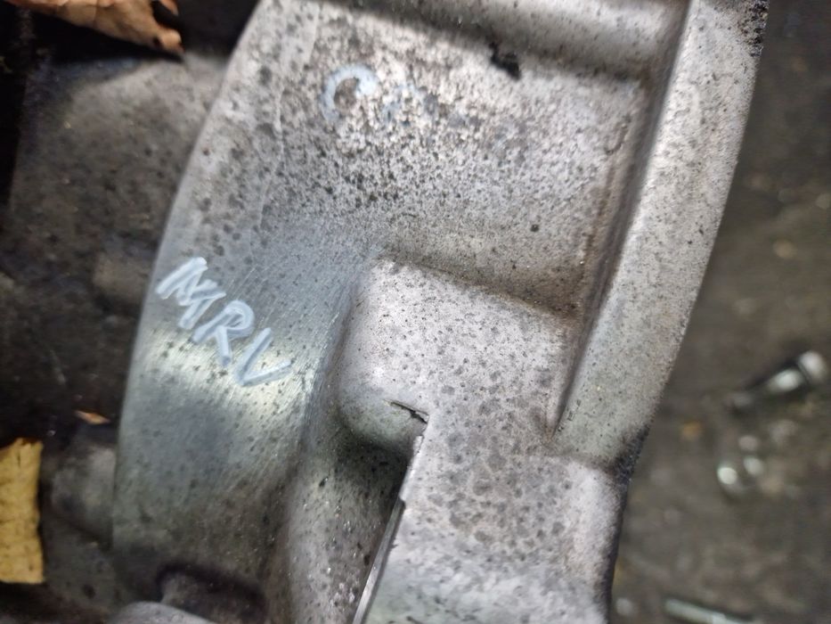 Cutie viteze MRV 4x4 2.0 DFH vw golf 7 caddy leon a3 octavia 3