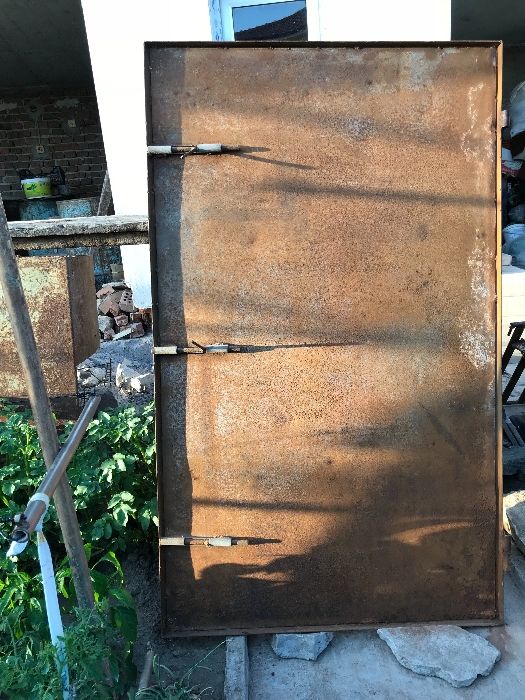 Метална врата щора, метална врата с каса и без каса