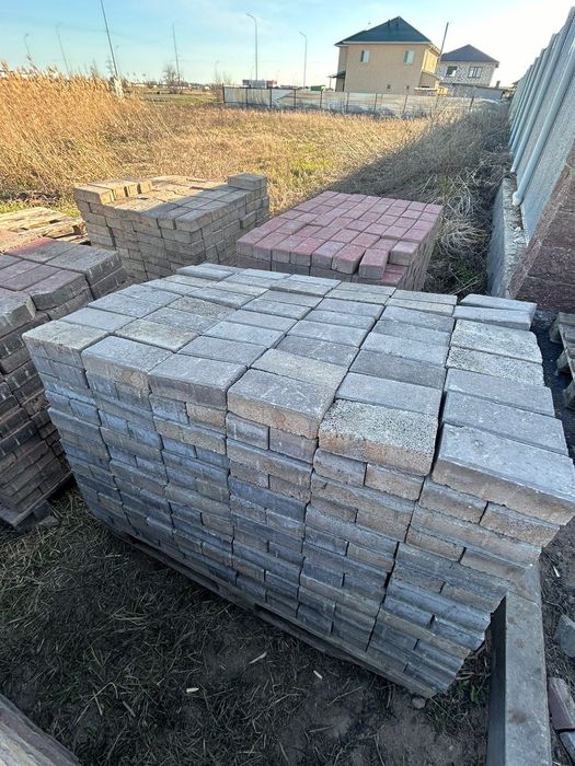 Продам брусчатку 300 м.кв