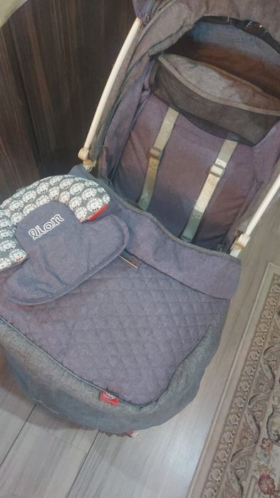 Коляска детская 0-4 лет