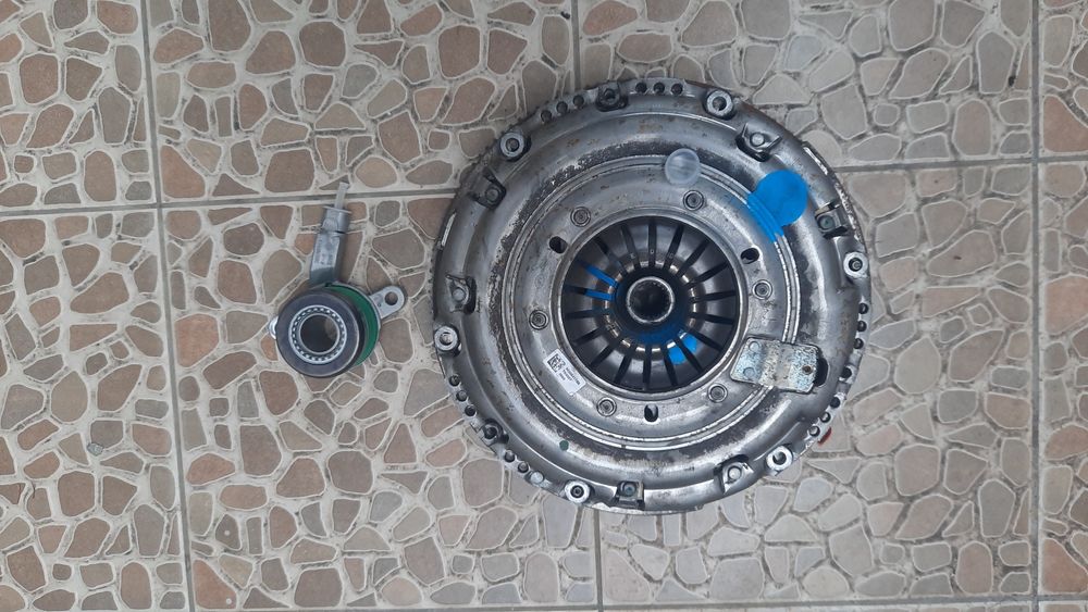 Vand ambreiaj aproape nou Renault Master 3 euro 6