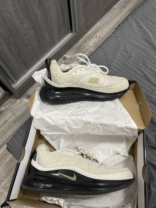 Adidasi nike 720