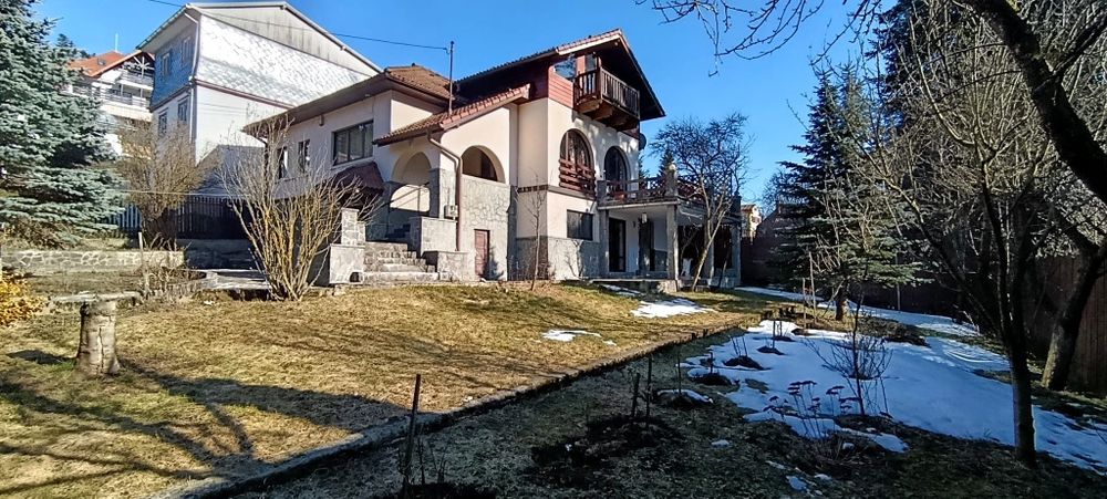 Casă de vânzare în Bușteni Poiana Țapului Zamora cu vedere la munte
