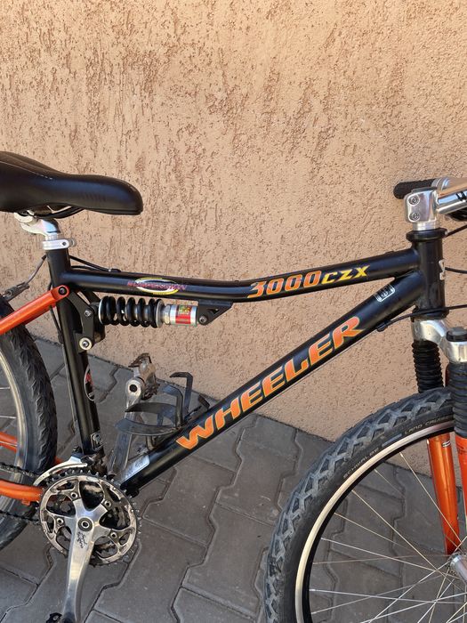 Bicicleta wheeler full-suspension in stare buna,21 de viteze,frane jantă