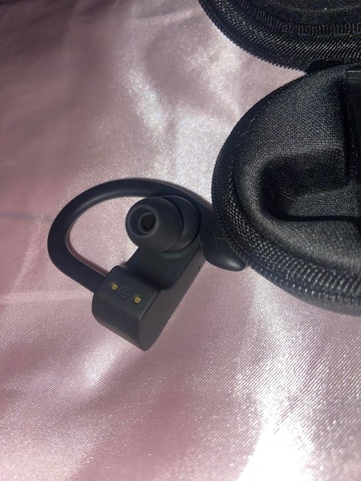 Безжични слушалки