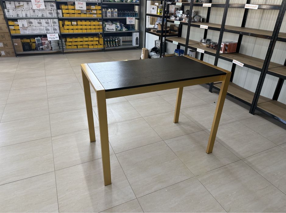 Masa de bar cadru metalic - culoarea Aurie cu blat negru Lumisorce