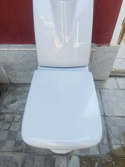Унитаз продается