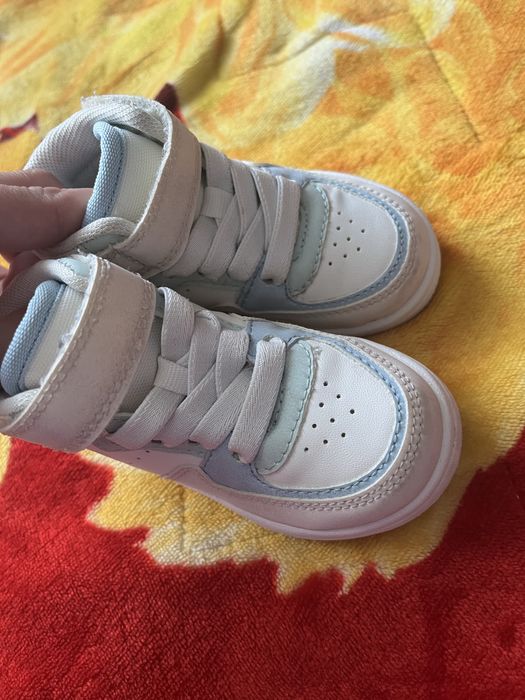 Ghete H&M baietei, ca noi