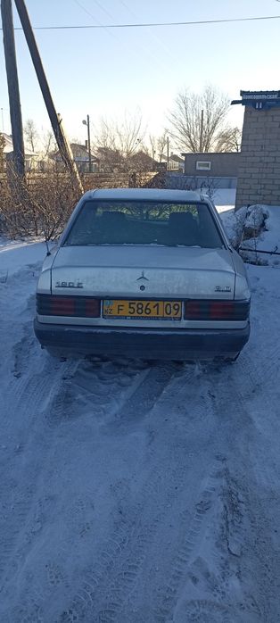 Мерседес Бенц продаю